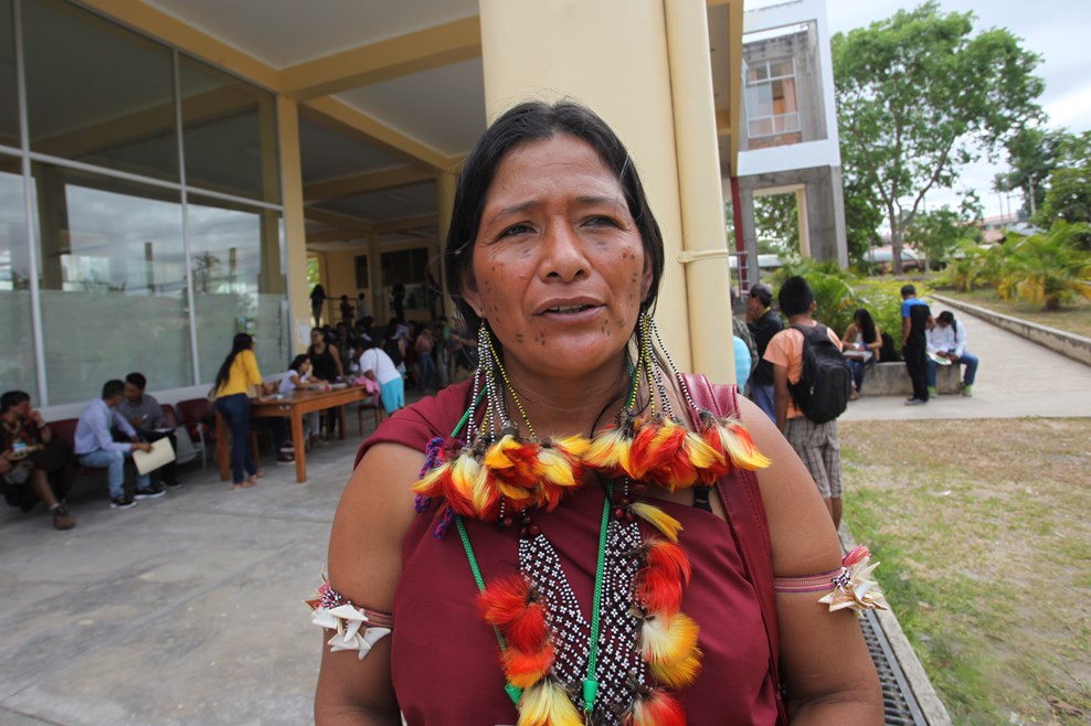 Georgina Rivera, madre artesana de la comunidad de Nazareth en el distrito de Imaza, región Amazonas.