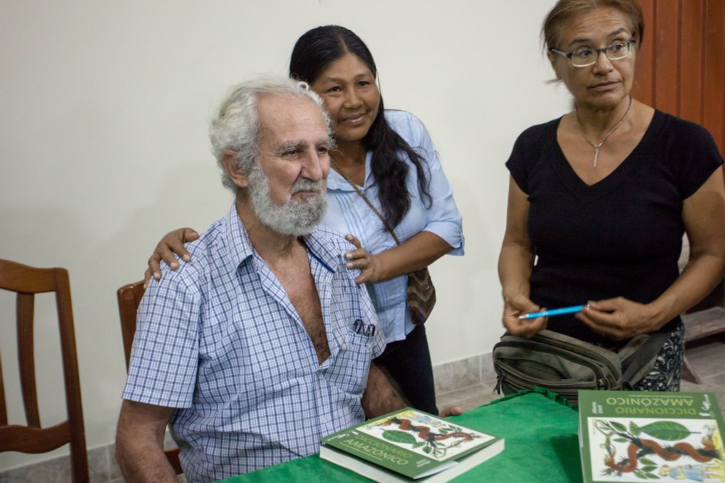 Alberto Chirif en Tarapoto, en la primera presentación de su libro, el pasado 27 de octubre. Foto: CAAAP.