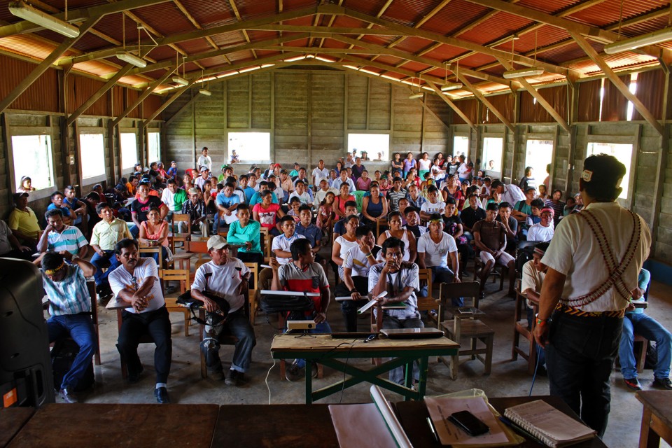 Asamblea en comunidad Porvenir. Foto: Puinamudt