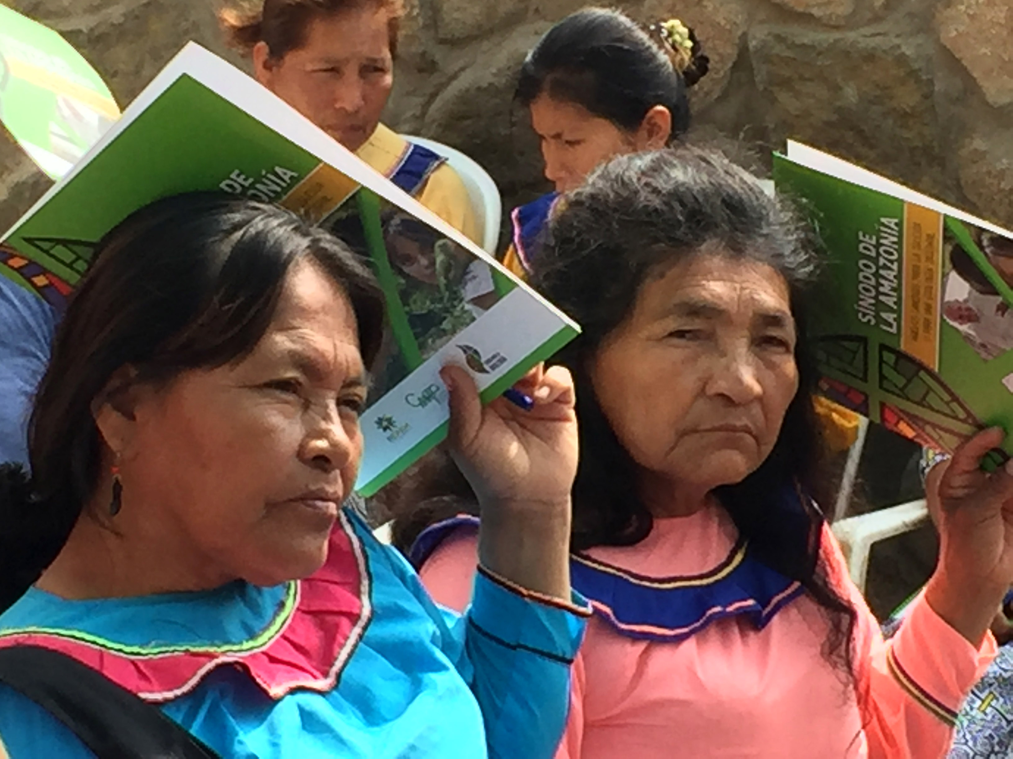 Mujeres shipibas de la comunidad Nueva Esperanza. Foto: CAAAP