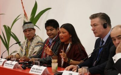 Actor Alec Baldwin comprometido con comunidades indígenas para conservar bosques del Perú