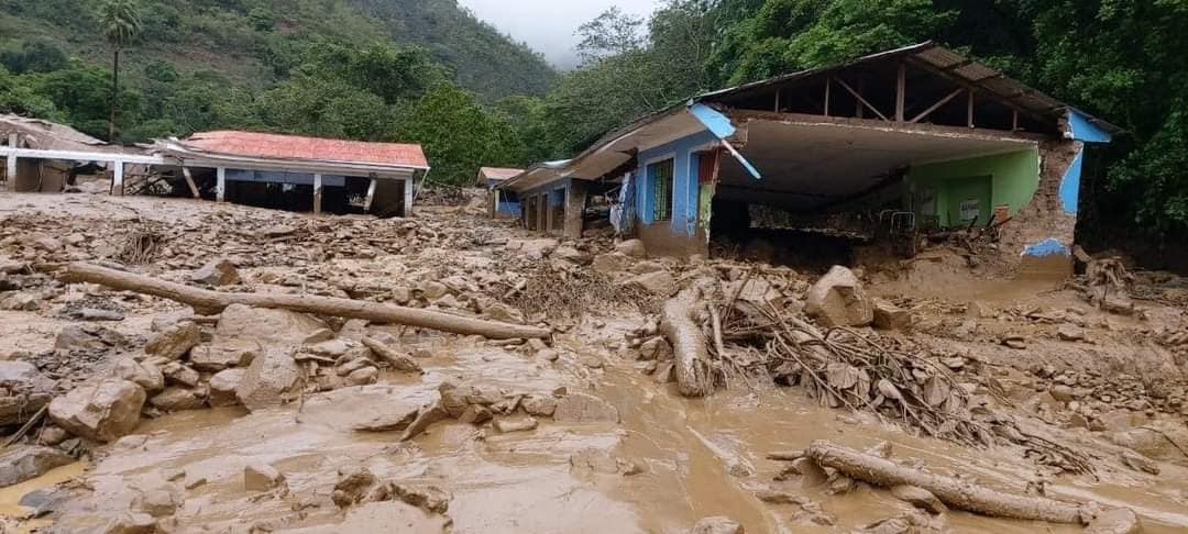 Miles de damnificados por lluvias y desborde de ríos en la Amazonía Peruana